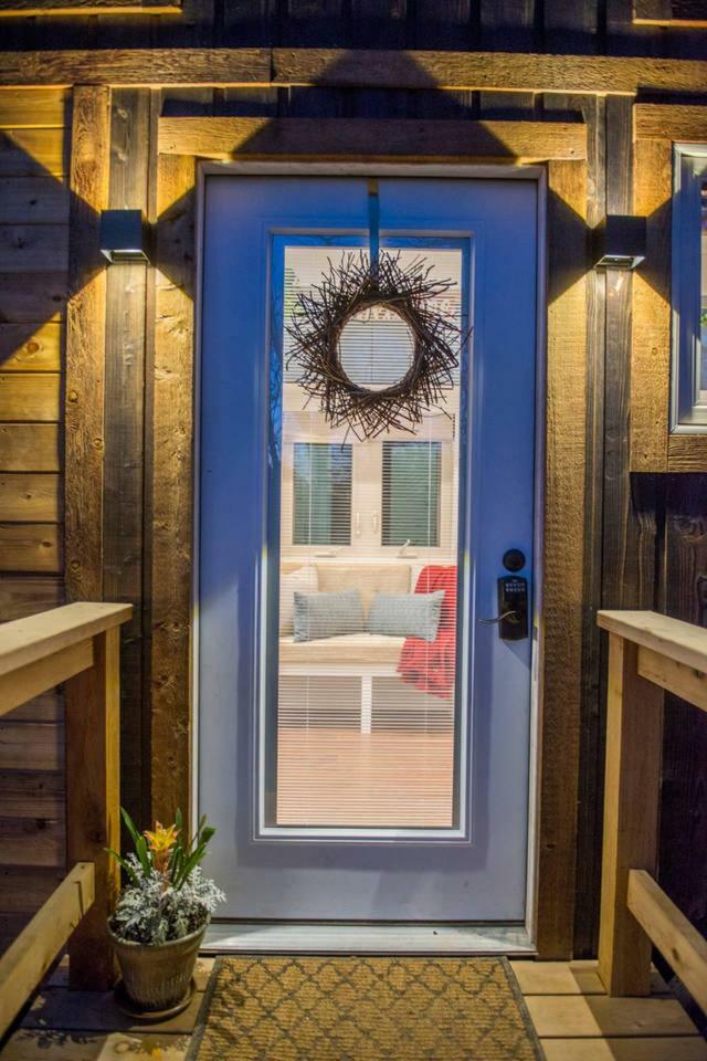 Вилла Montana Escape Elegant Tiny House In Waco Near Magnolia Экстерьер фото