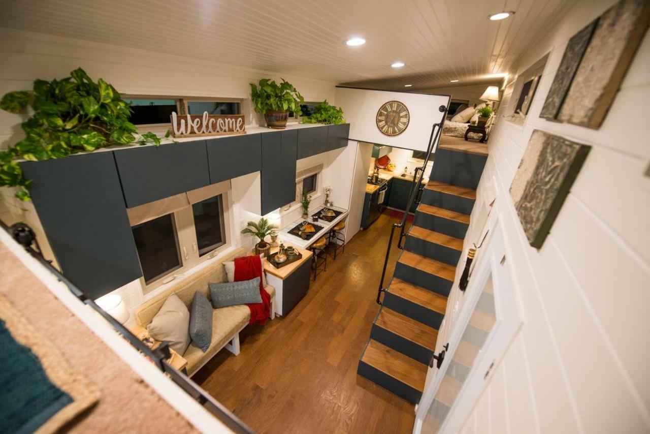 Вилла Montana Escape Elegant Tiny House In Waco Near Magnolia Экстерьер фото